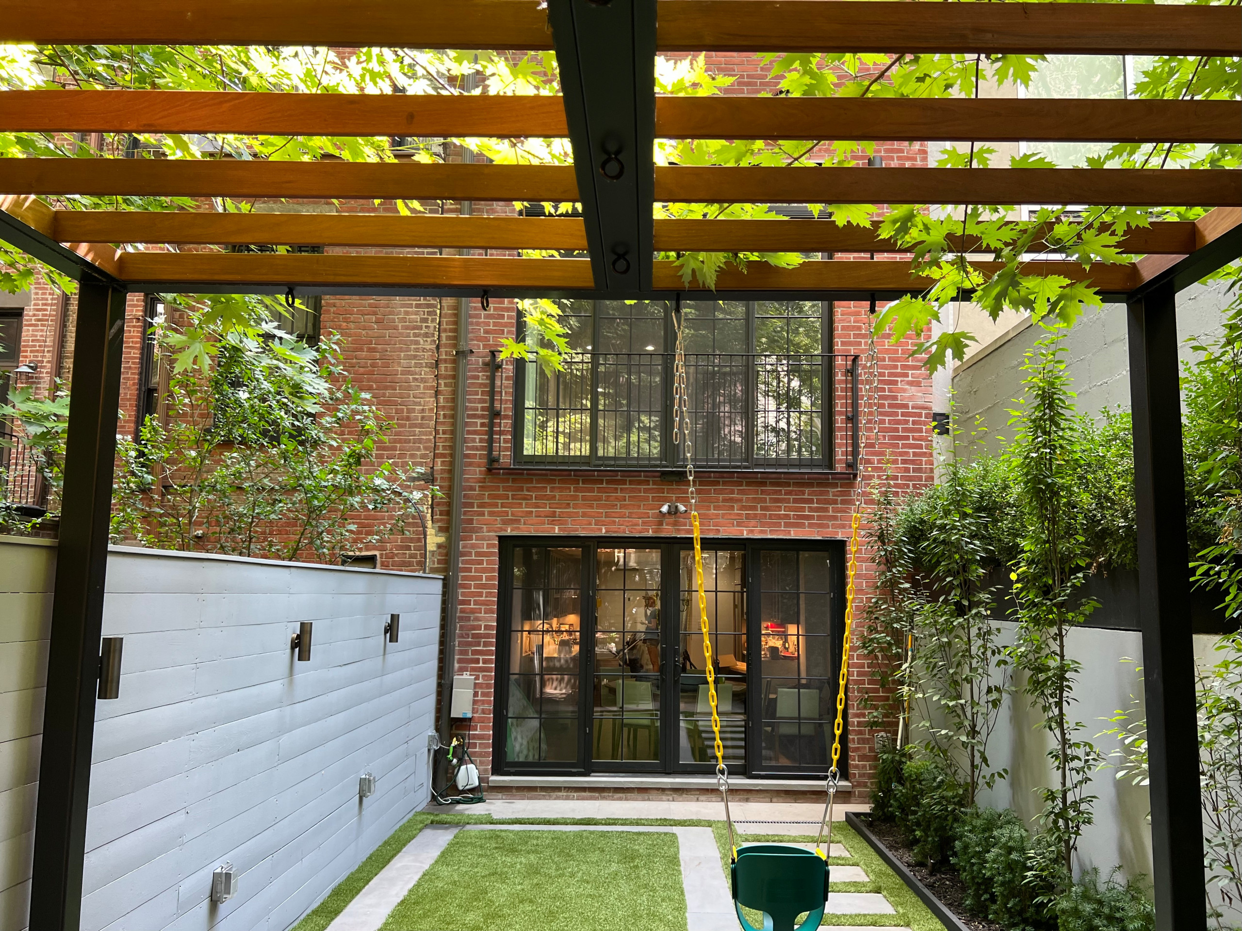 Upper East Side Family Shade Garden