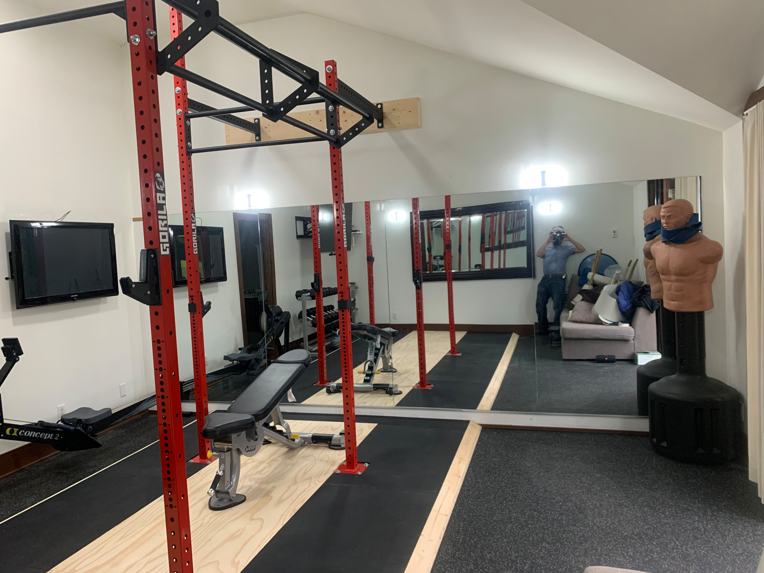 3350 West 55th Avenue Southlands home gym.