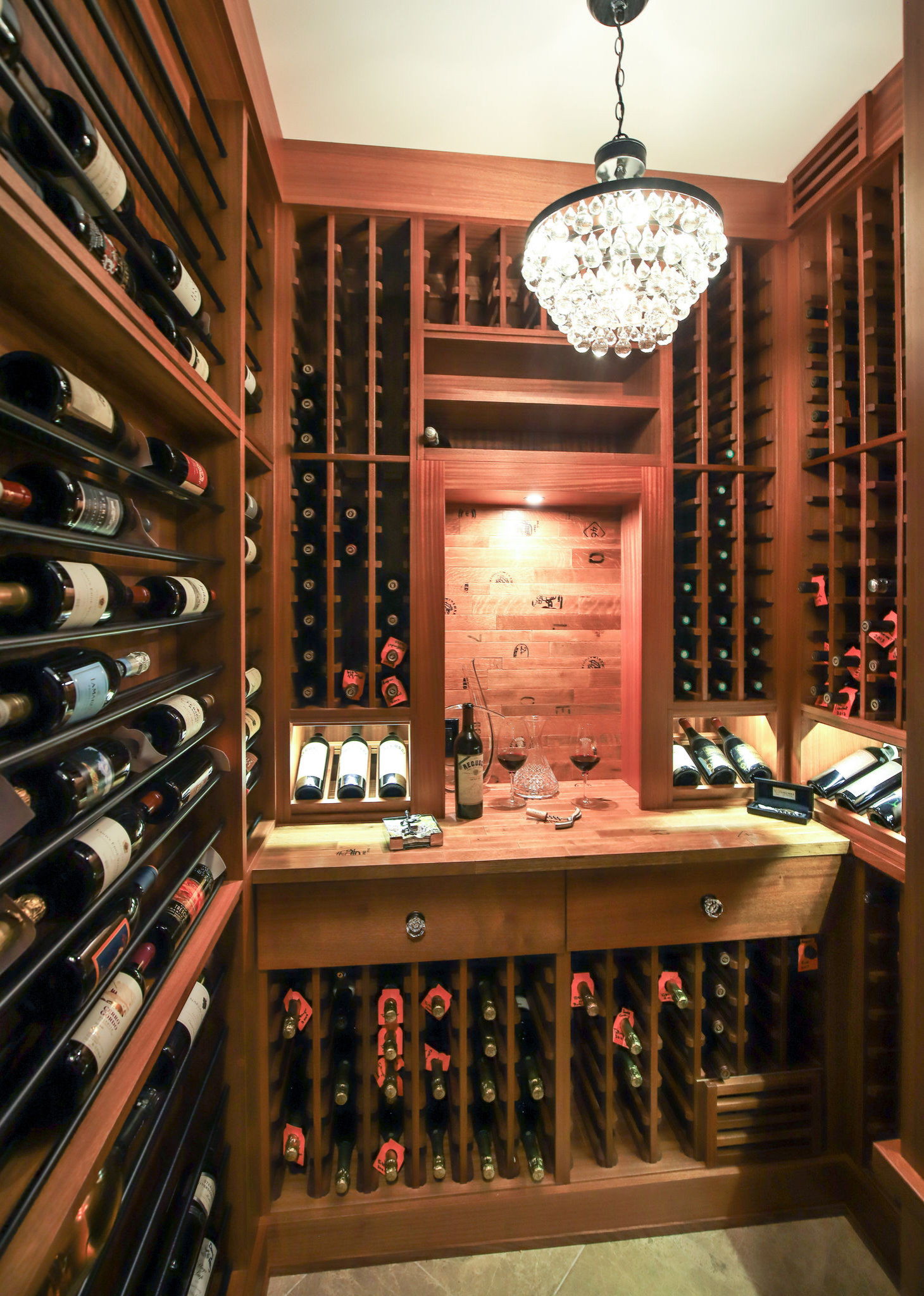 600 bottle cellar