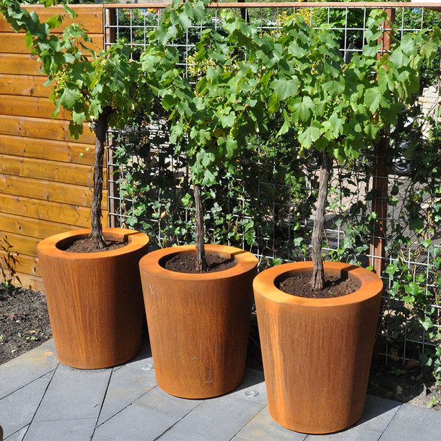 Corten Steel Cado Tapered Cylinder Planters - Industrial - Garden - Kent - by The Pot Company on Tapered Garden Design
 id=92016