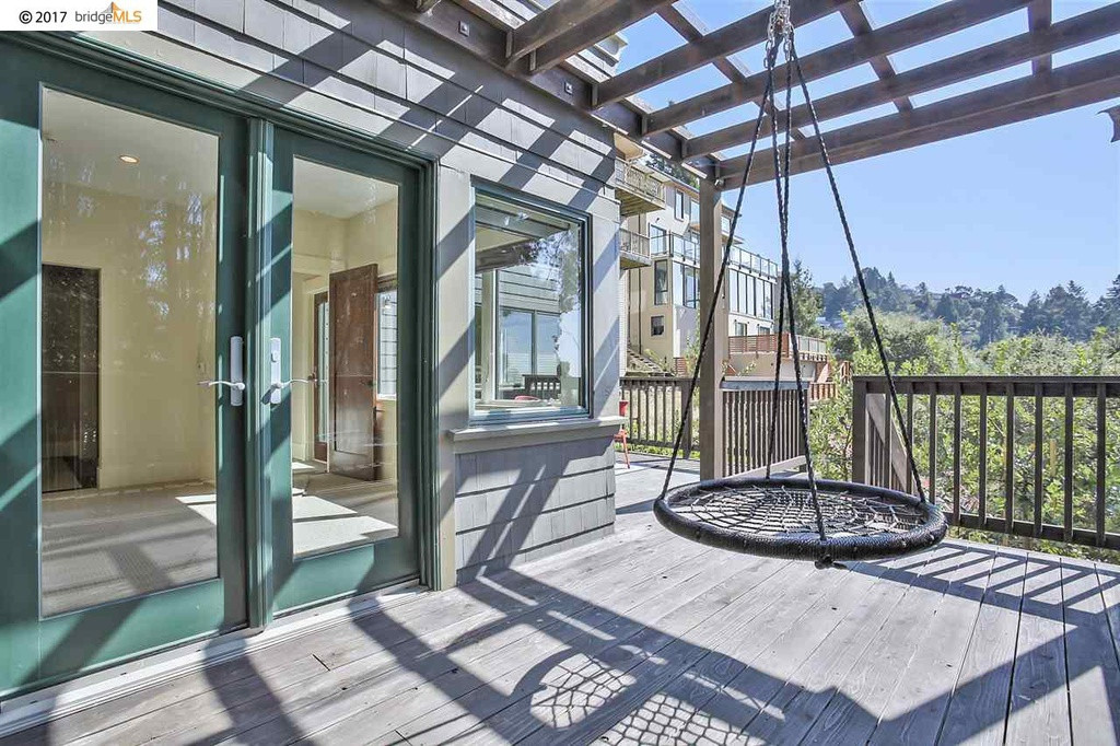 Contemporary Craftsman