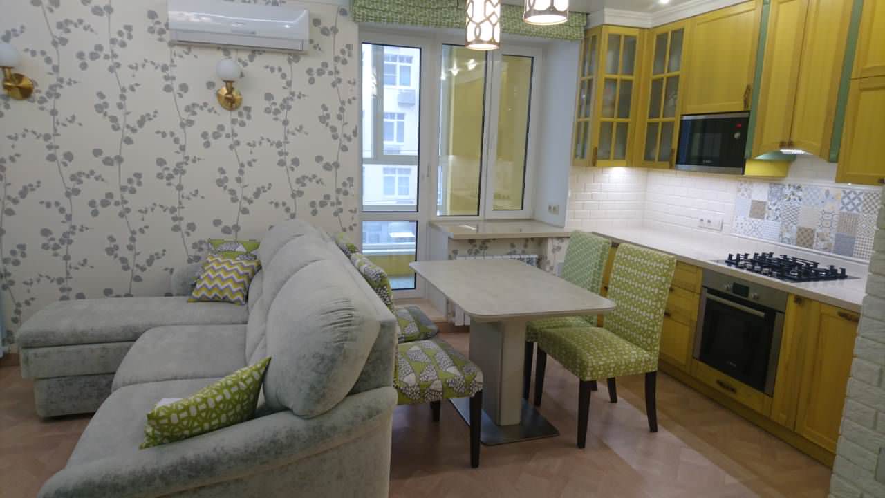 Кухня-гостиная на ул. Горького, д.50 (фото ДО и ПОСЛЕ)