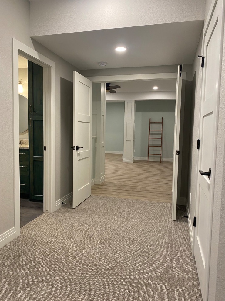 Hallway - hallway idea in Denver