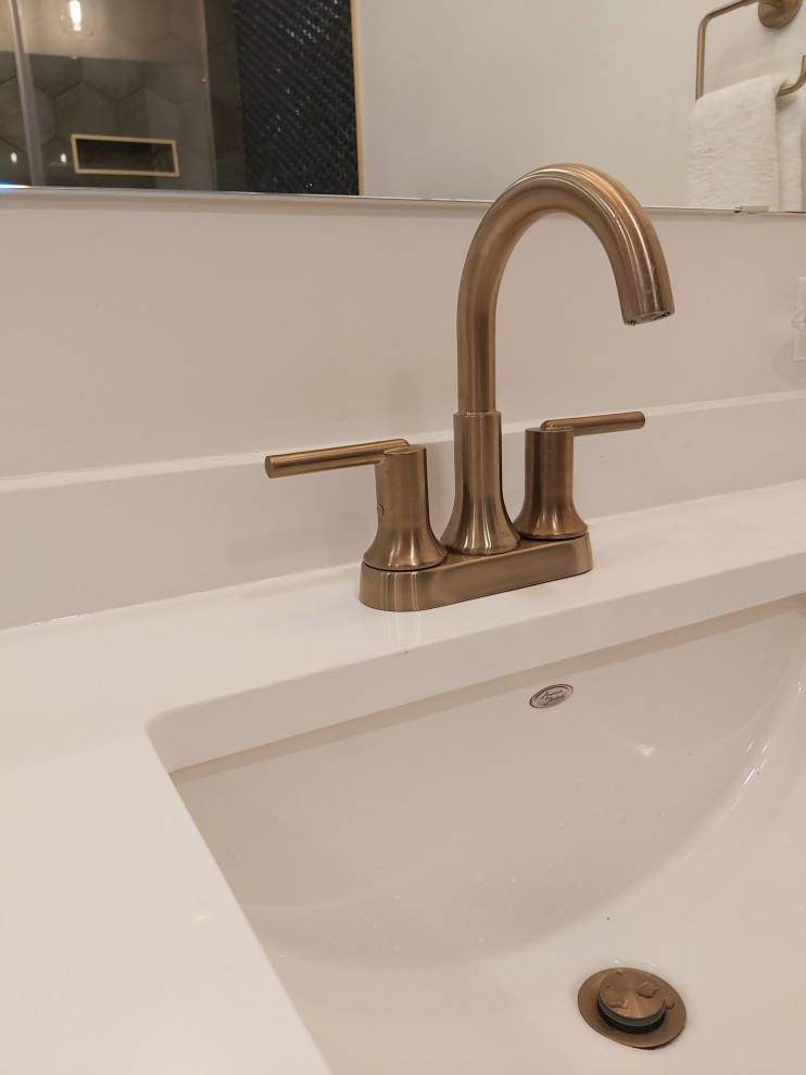 Main Bath Glamour in Carleton Place