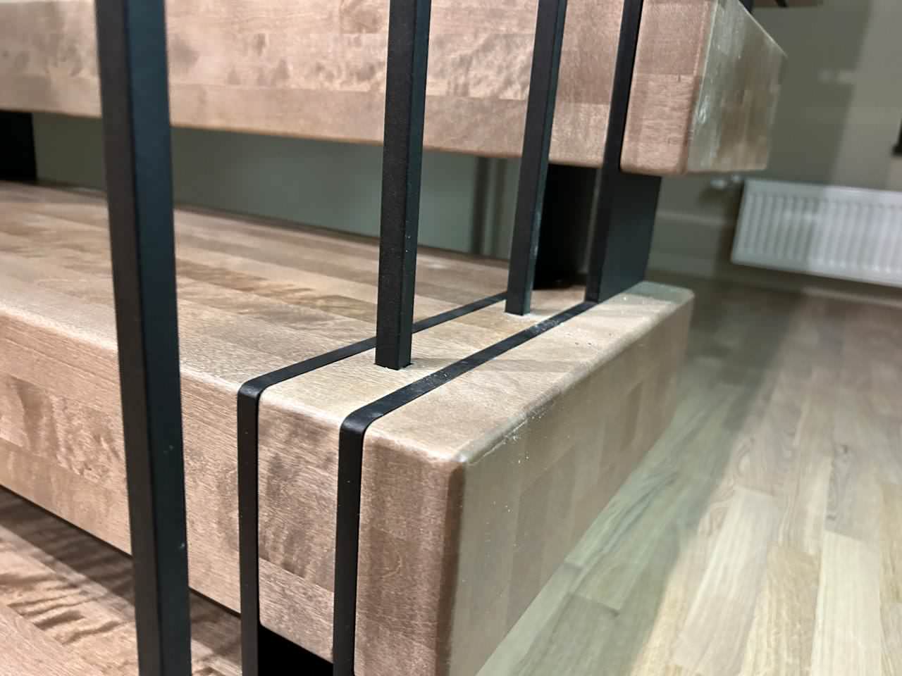 Лестница на 4х косоурах