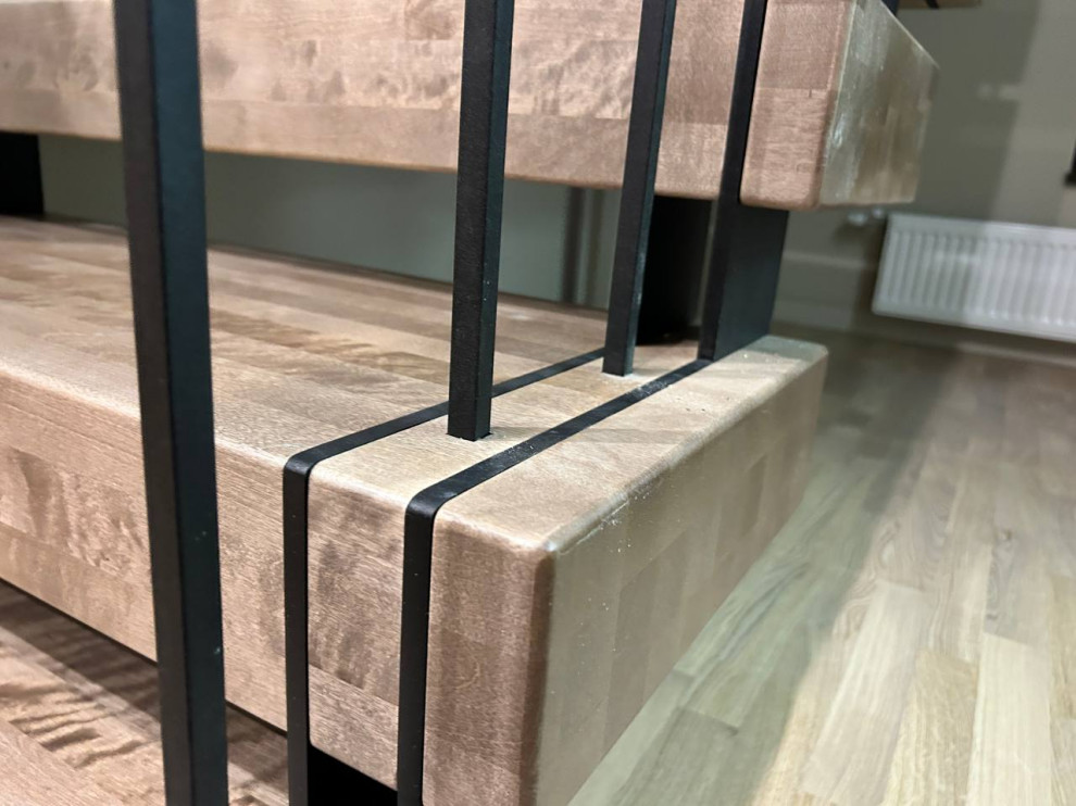 Лестница на 4х косоурах