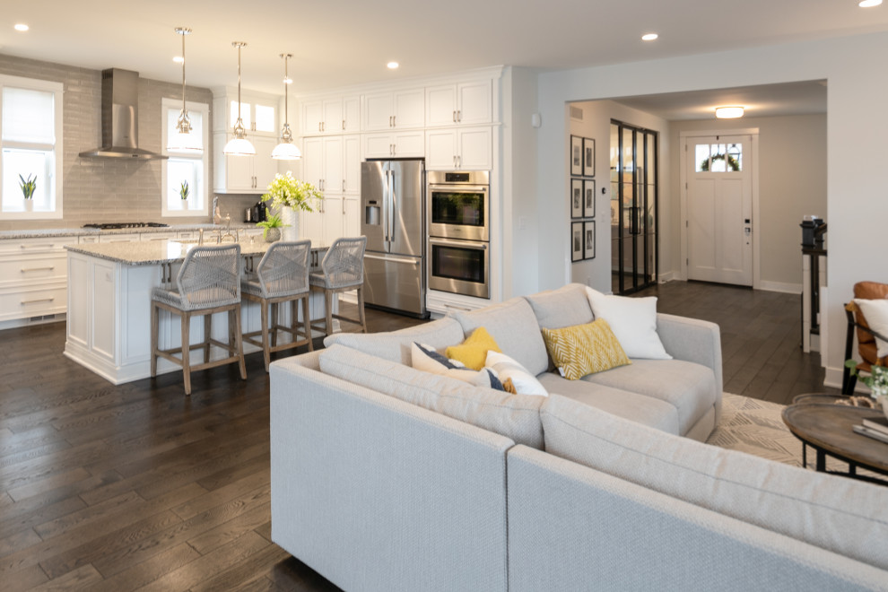 Home design - transitional home design idea in Detroit