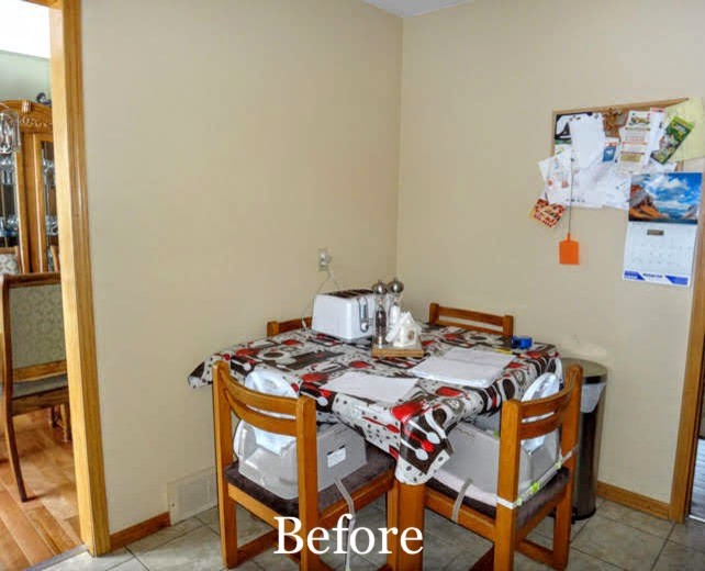 Inspiration for a transitional home design remodel in Toronto