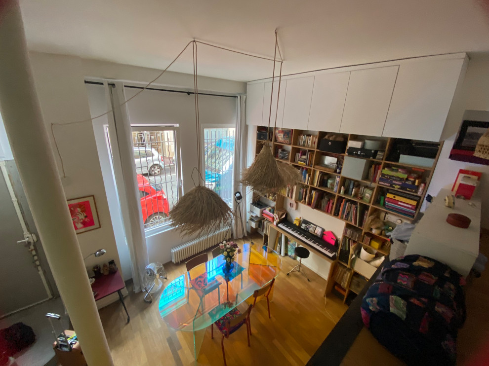Transformation d'un local en loft brutaliste tropical