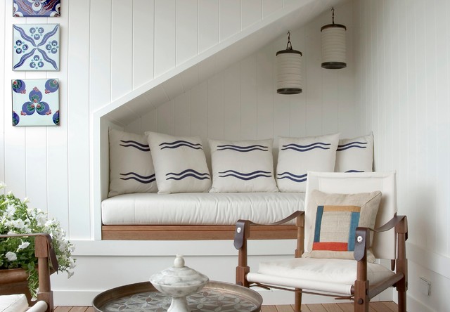 Kips Bay Decorator Show House beach-style-family-room