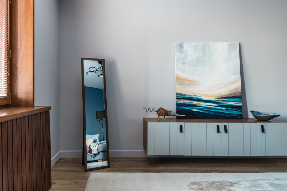 Трехкомнатная квартира с кухней—гостиной