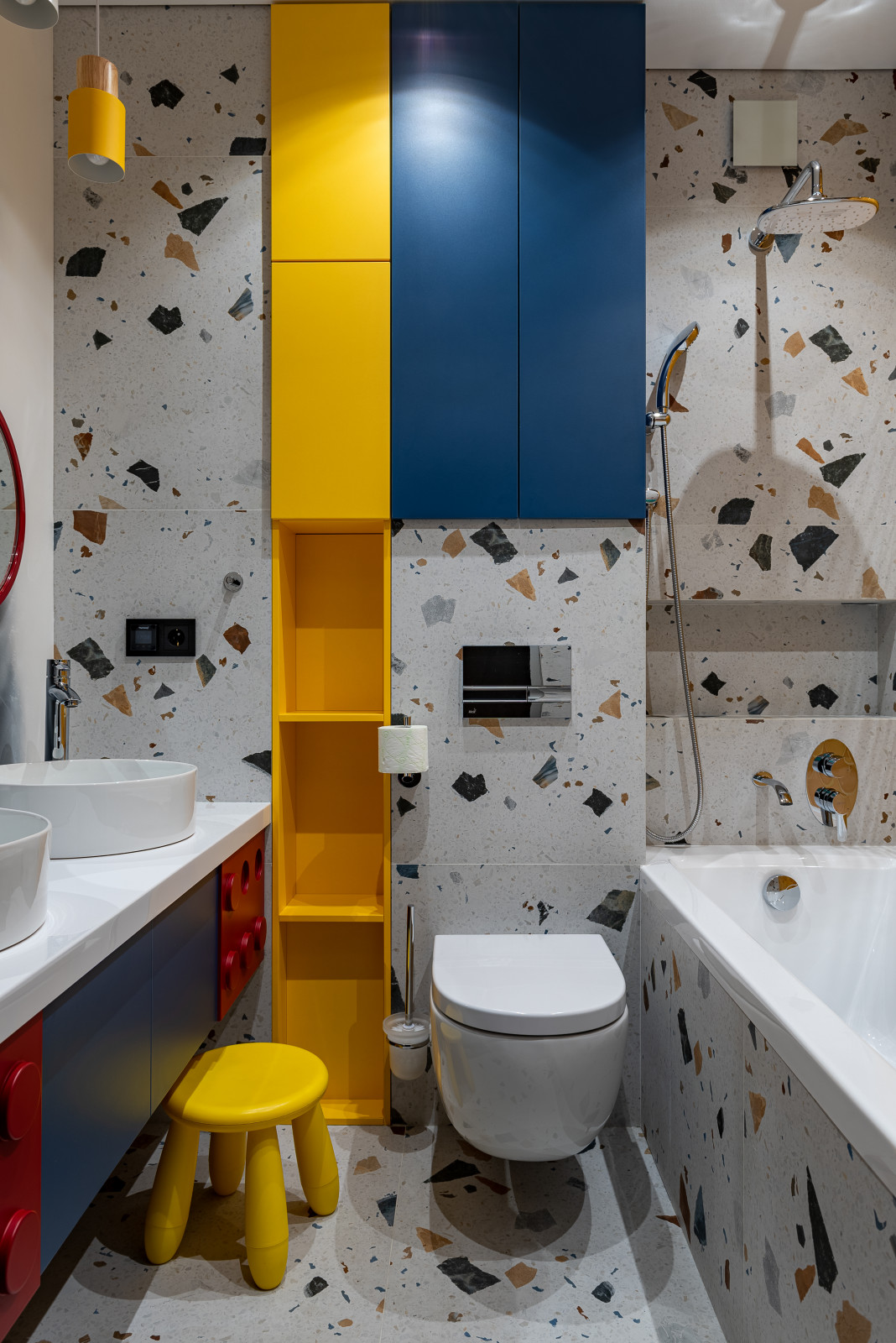 Квартира 112 кв. м для семьи с двумя детьми (г. Пенза)