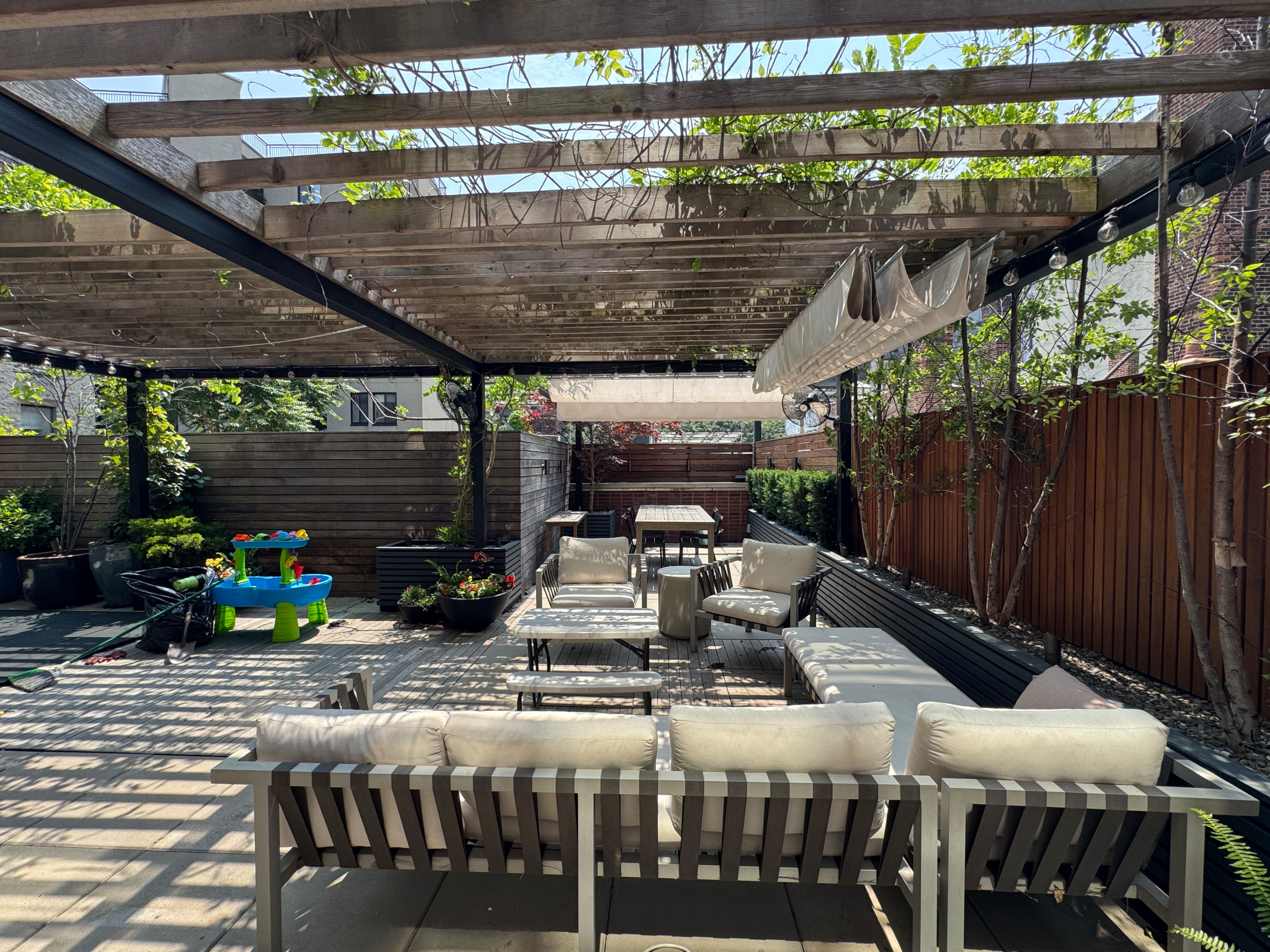 Williamsburg terrace