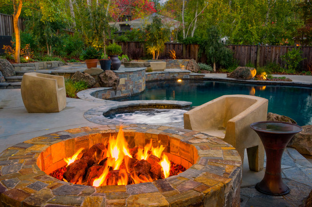 Los Gatos Renovation trendy-pool