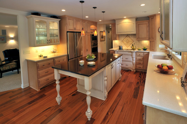 Hartland 1974 Lake Country Kitchen Remodel - Traditional - Kitchen ...