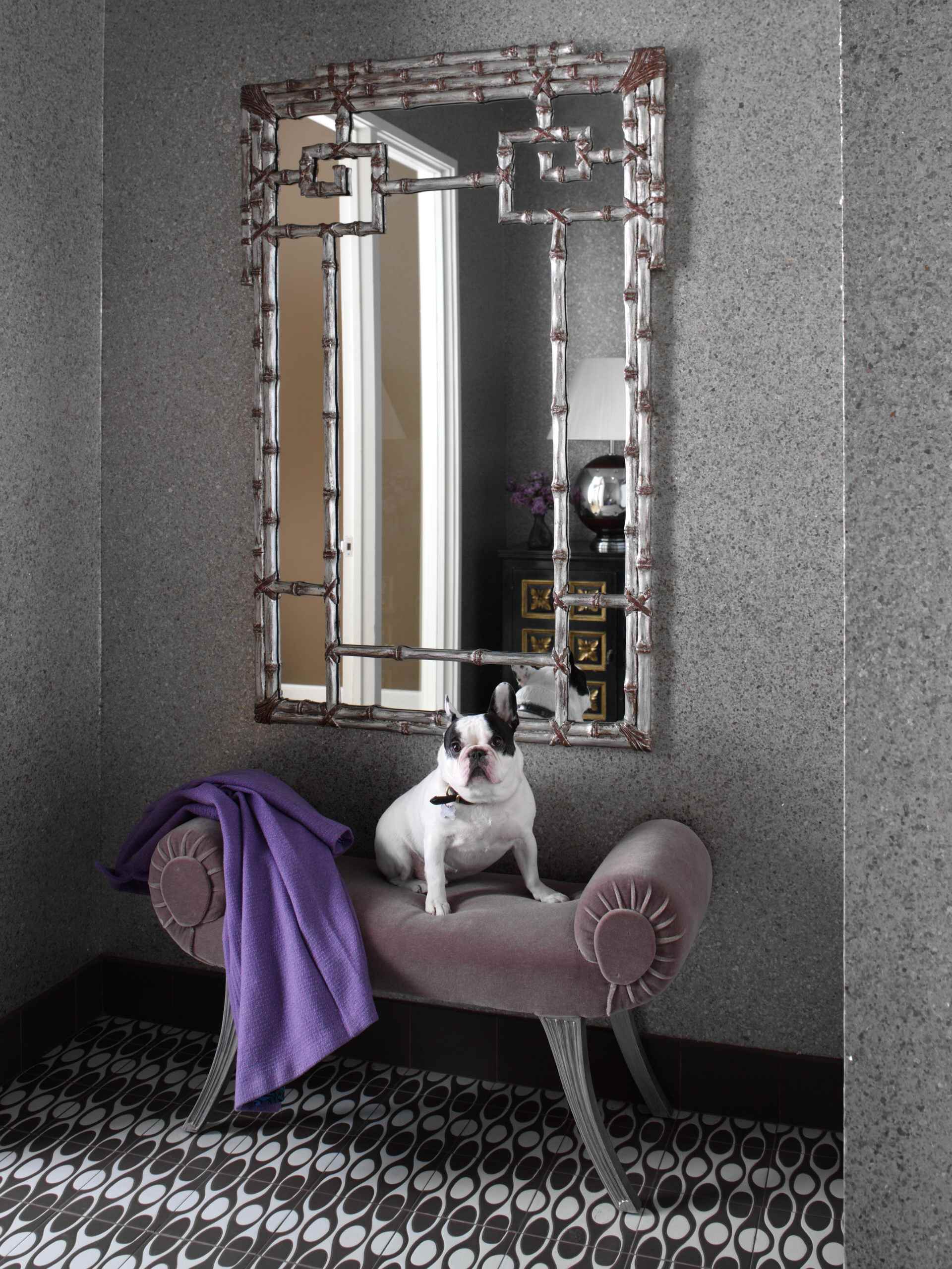 GIANNI VERSACE レターラック Go Bold and Sultry: Gianni Versace Style