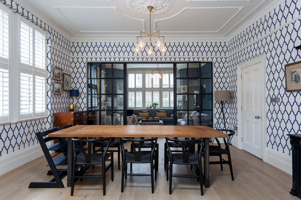 Photo of a traditional dining room in London.
