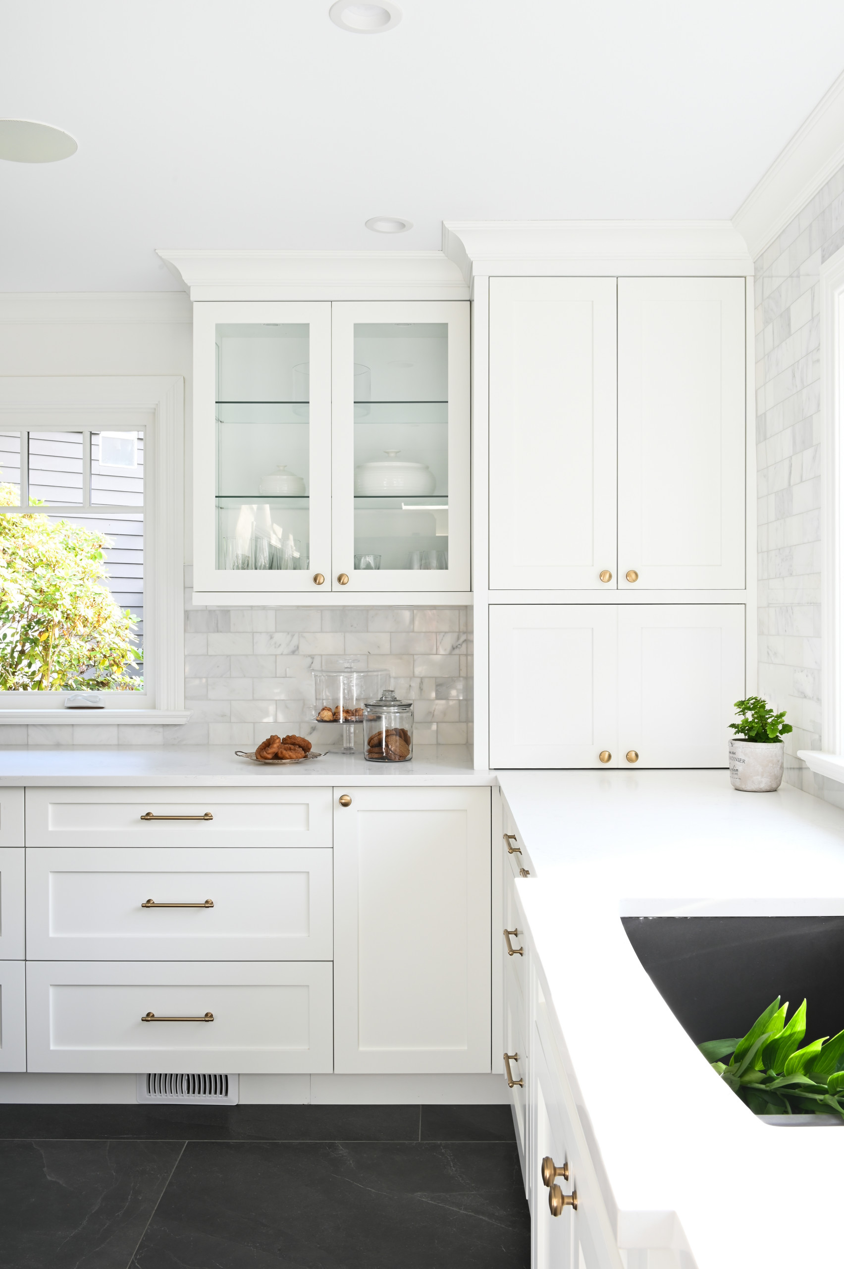 Oh My Divine Kitchen!