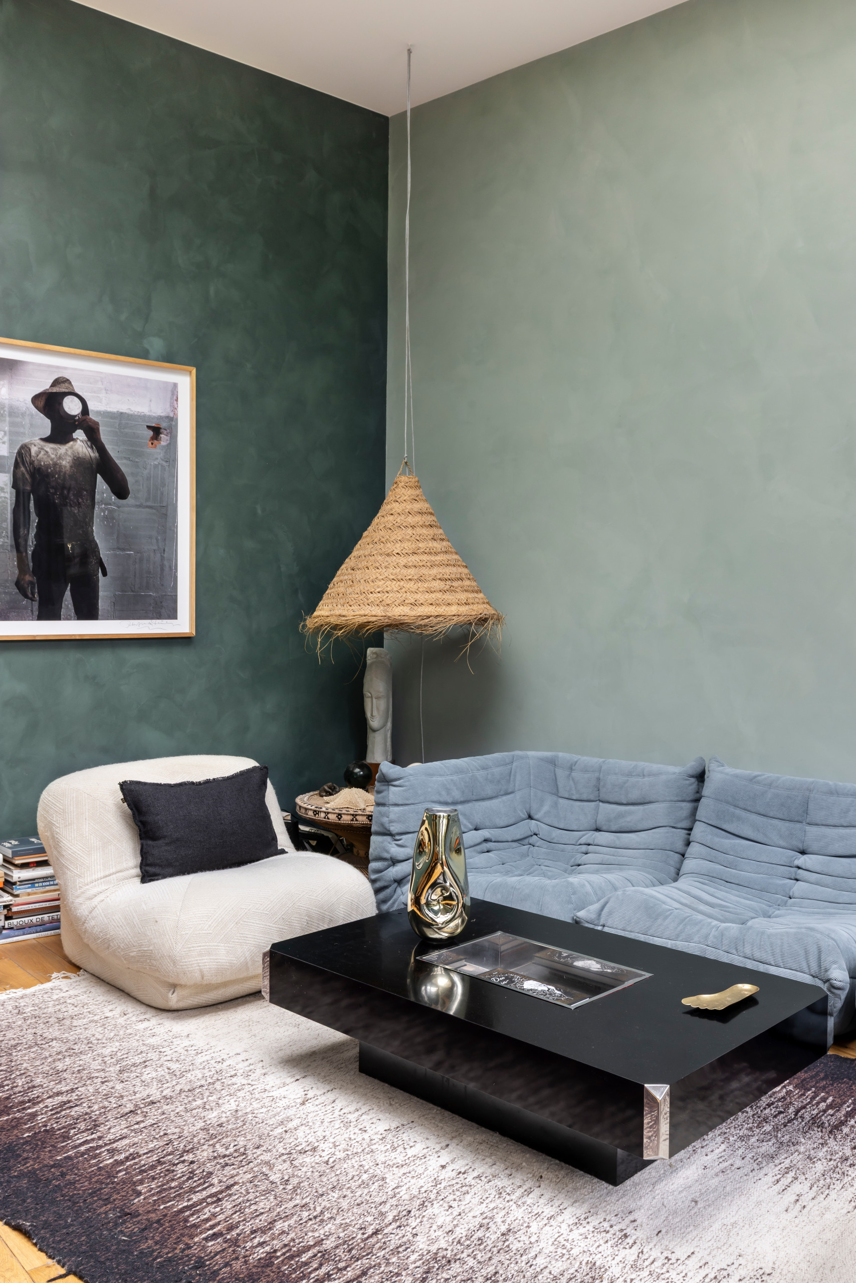 Réinvention d’un loft familial atypique de 130 m² à Paris 10e