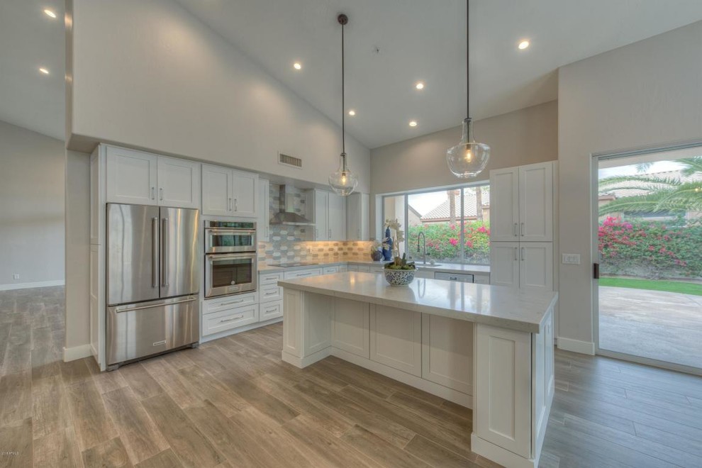 Inspiration for a transitional home design remodel in Phoenix