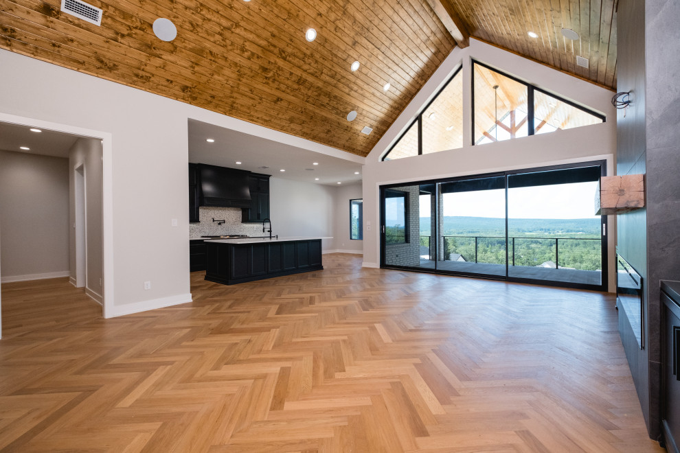 Roy Residence - Waterview Estates