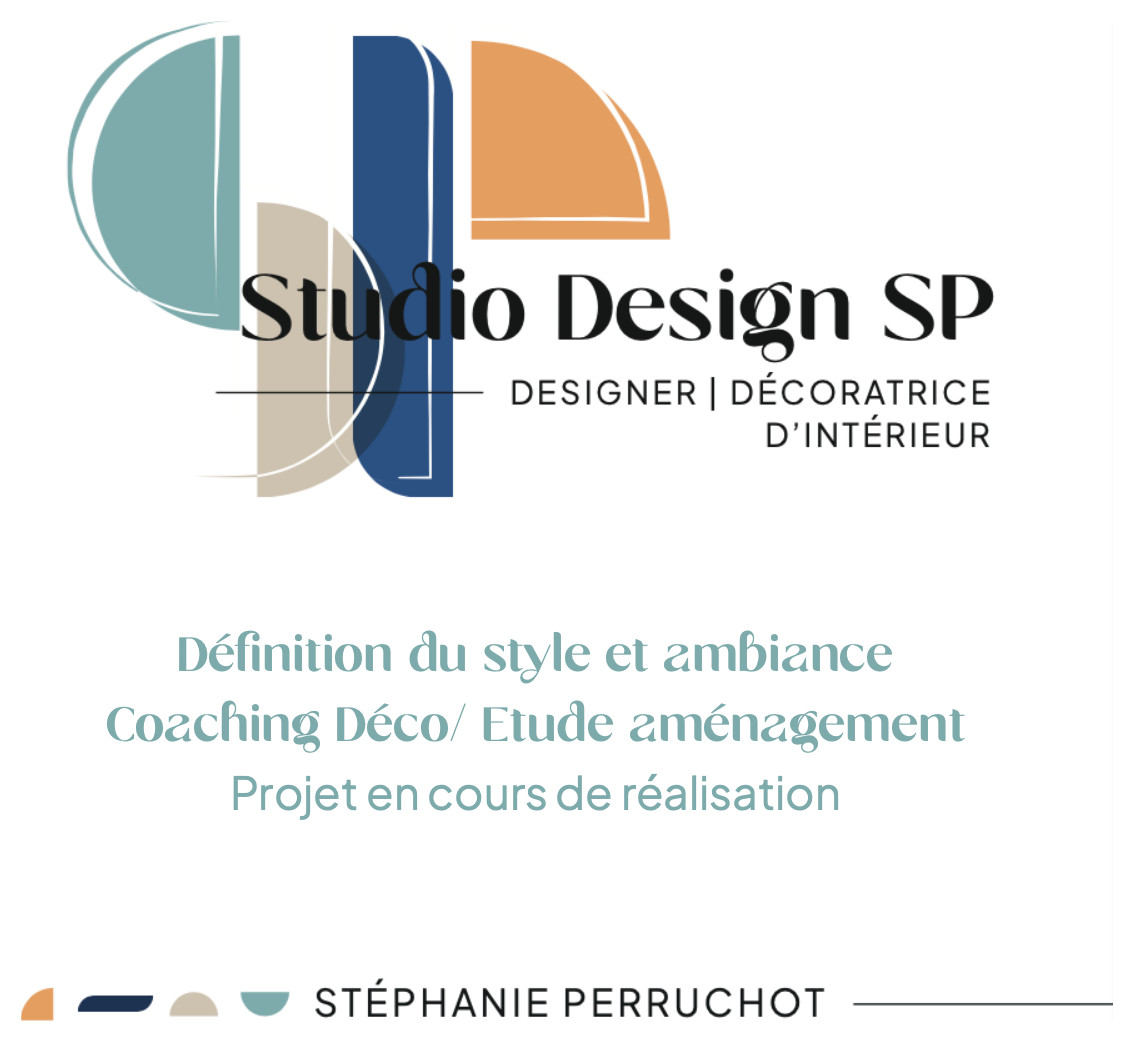 Aménagement d'espace et décoration Pièce de vie, entrée et escalier