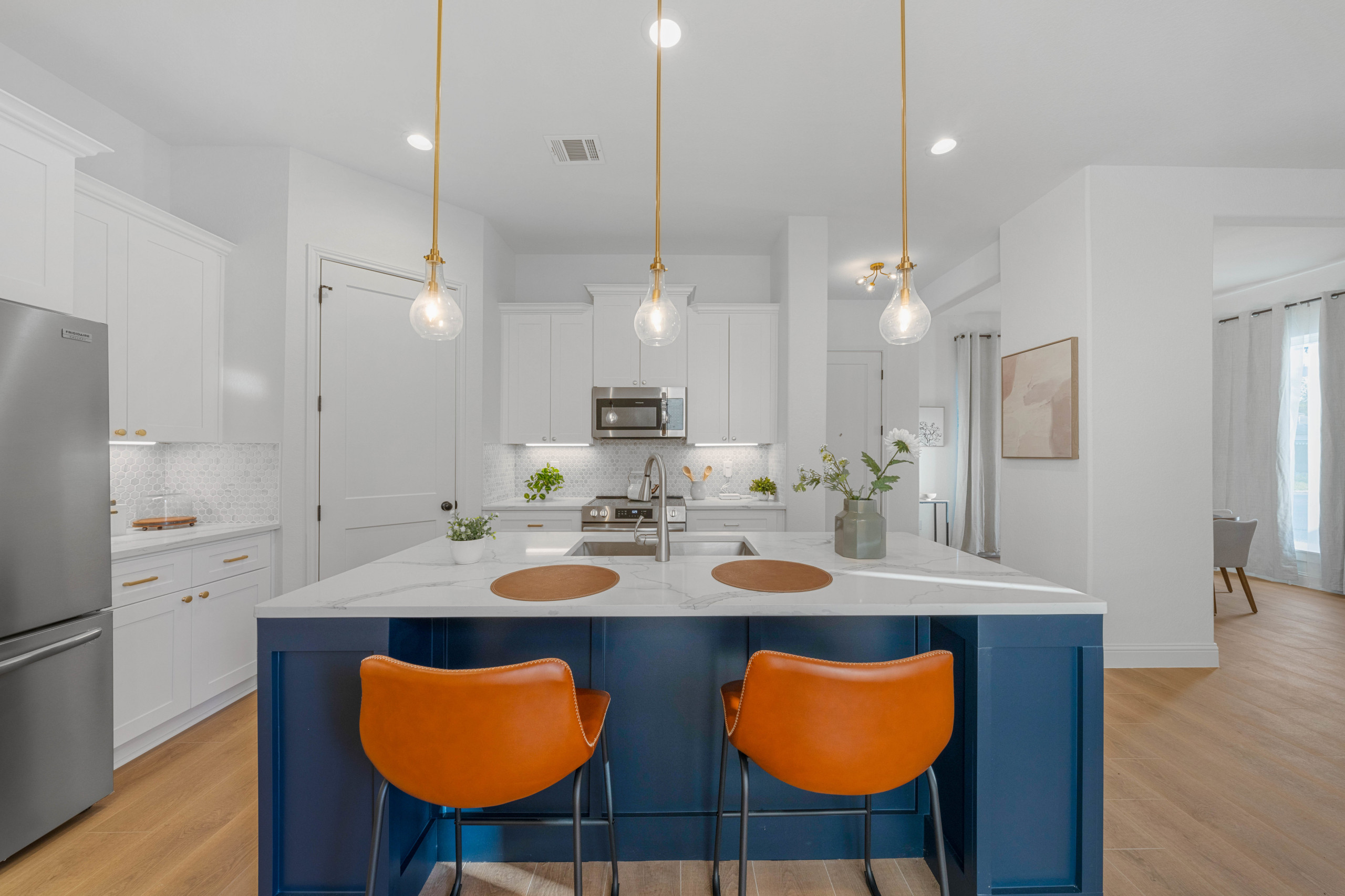 203 Denver Blvd