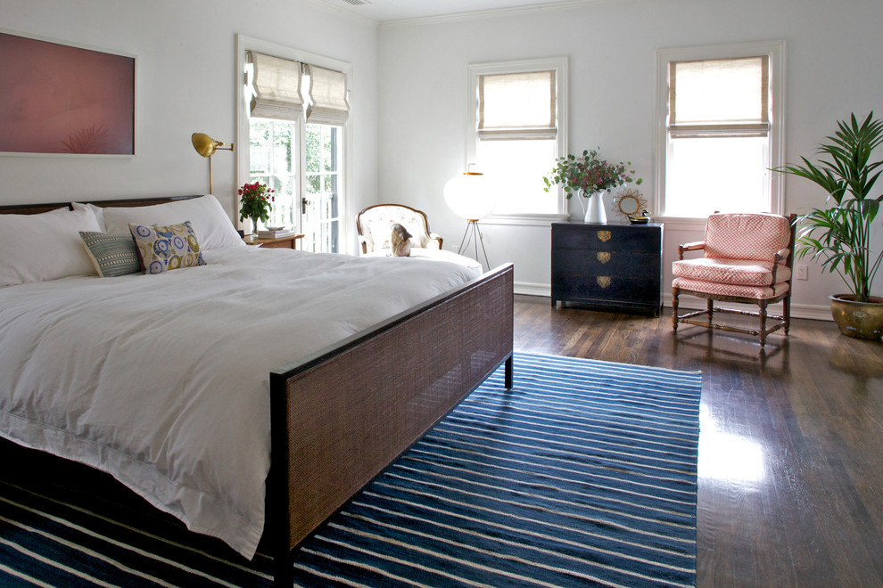 Inspiration for a transitional bedroom in Los Angeles.