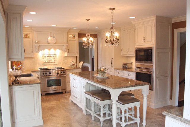 Kitchen american-traditional-kitchen