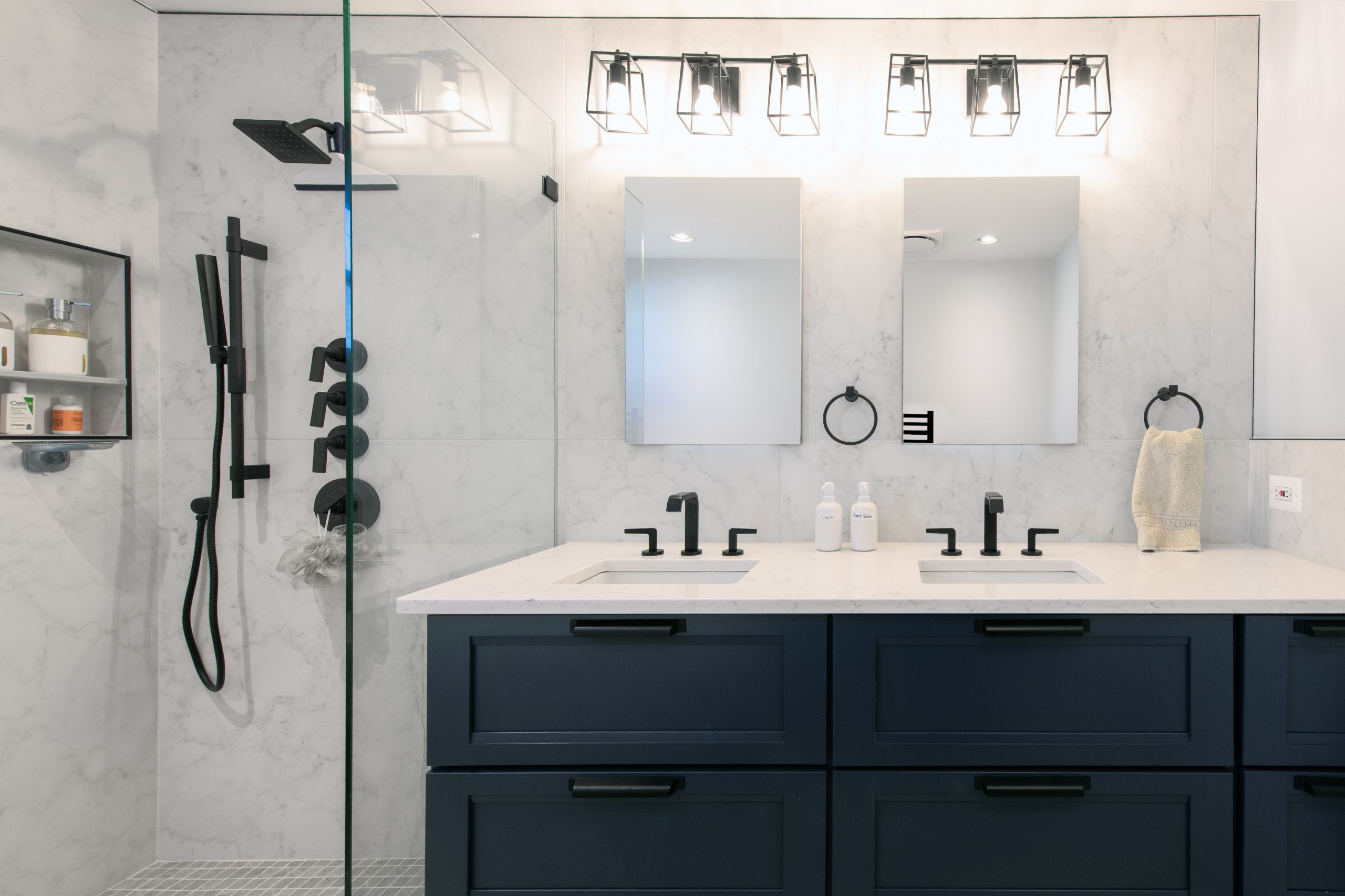 BIG BATH/Small Space