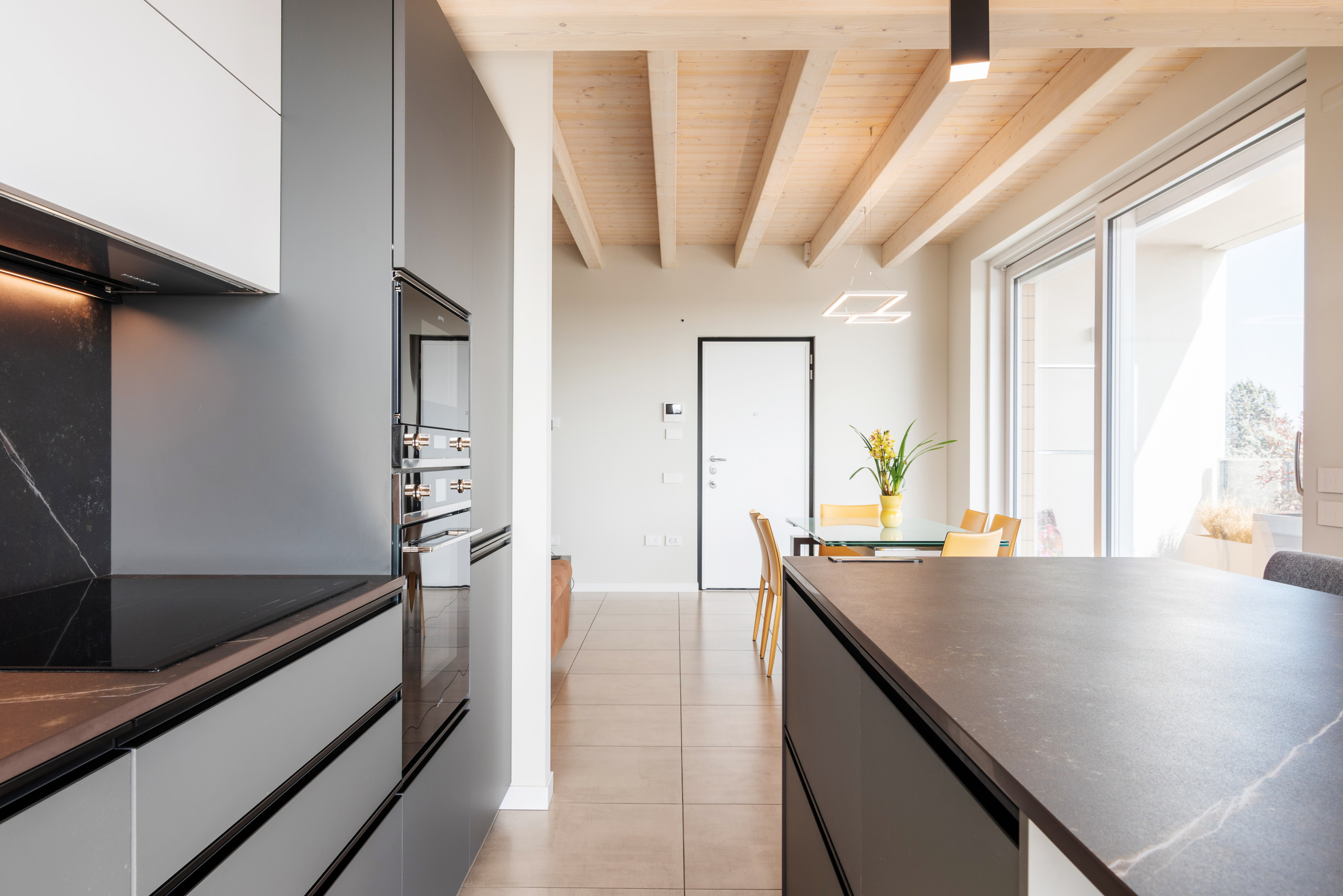 Attico con terrazzo | a Solaro (MI)