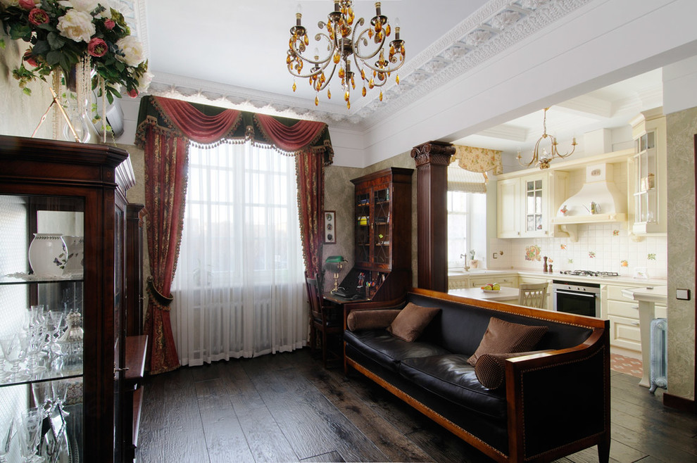 ИСТОРИЯ В ДЕТАЛЯХ