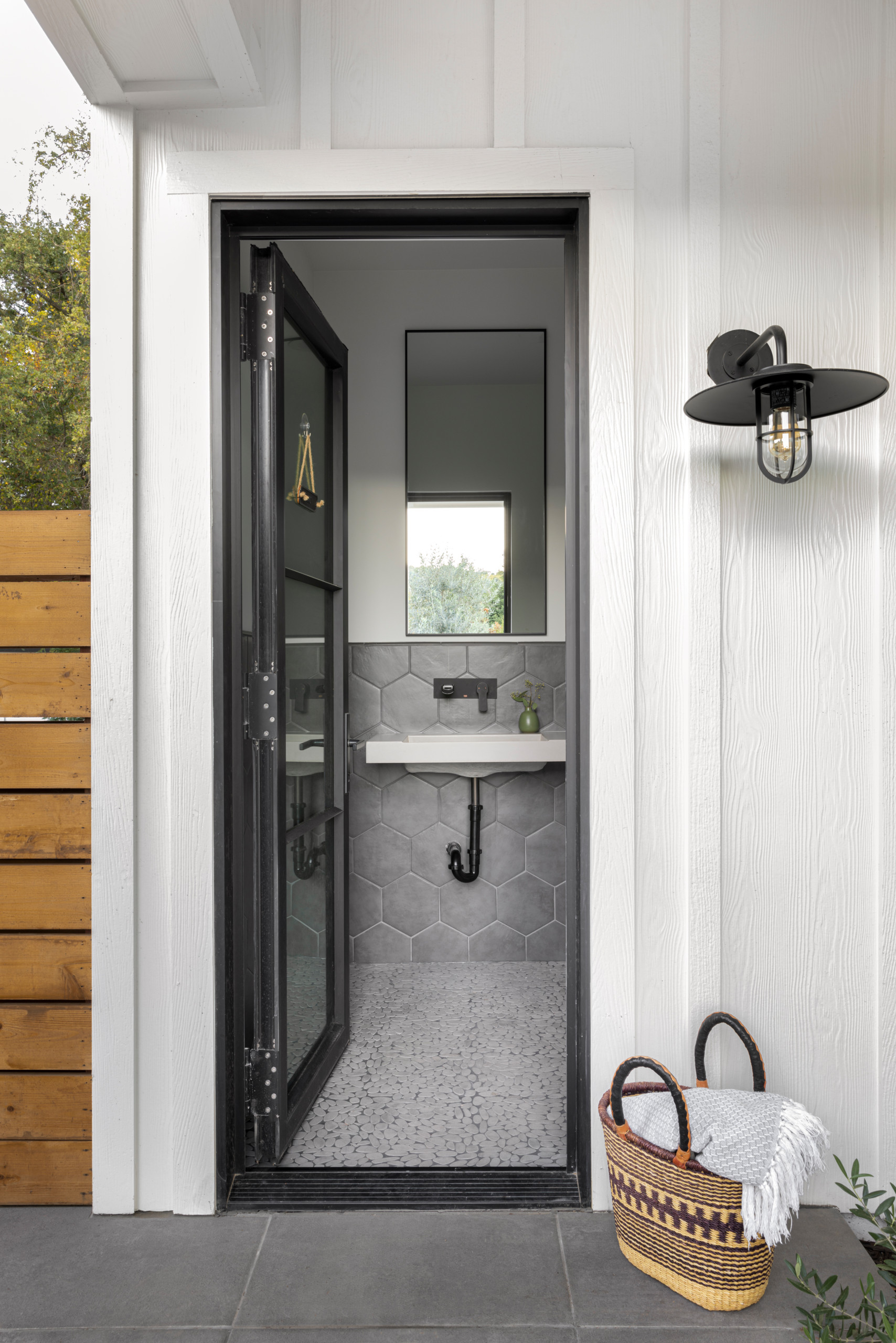 Vineyard Guest/Pool House