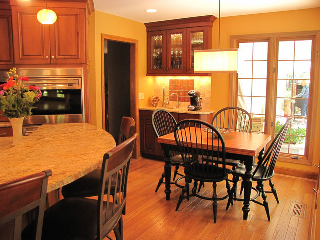 3746 traditional-kitchen