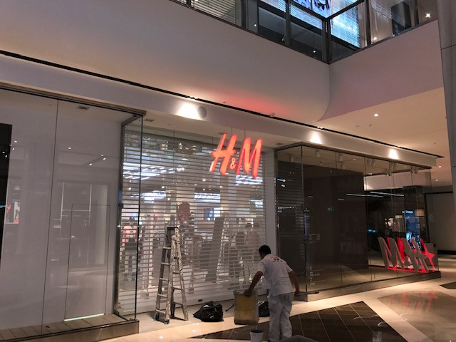 After hours - Commercial Maintenance Painting - fashion retail