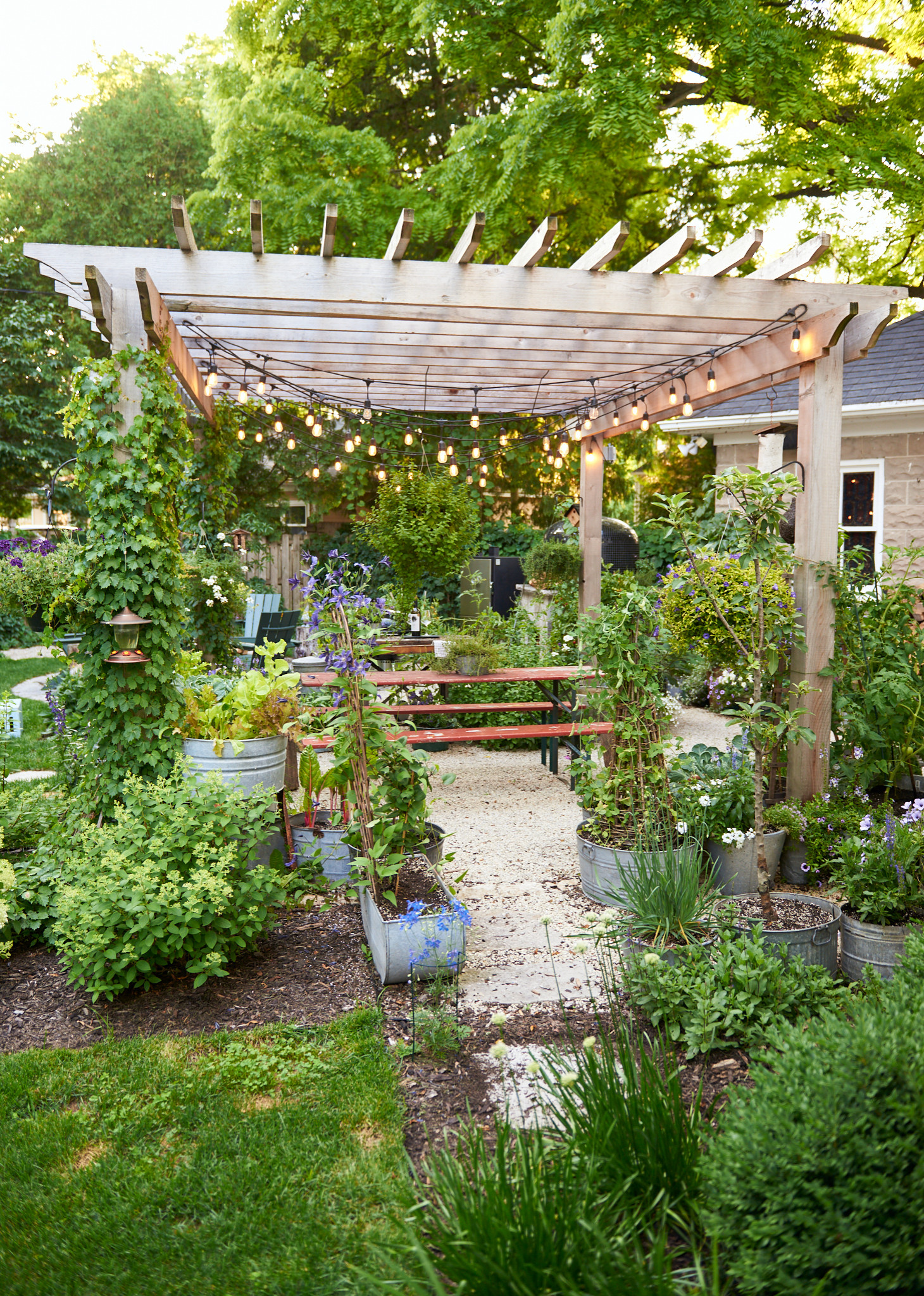 Rustic Backyard Landscape - Cedarburg, WI