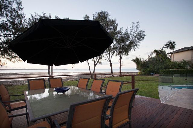 Beachside Abode maritim-traedaeck
