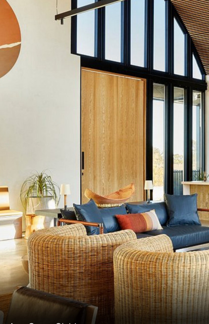 Black window frames 