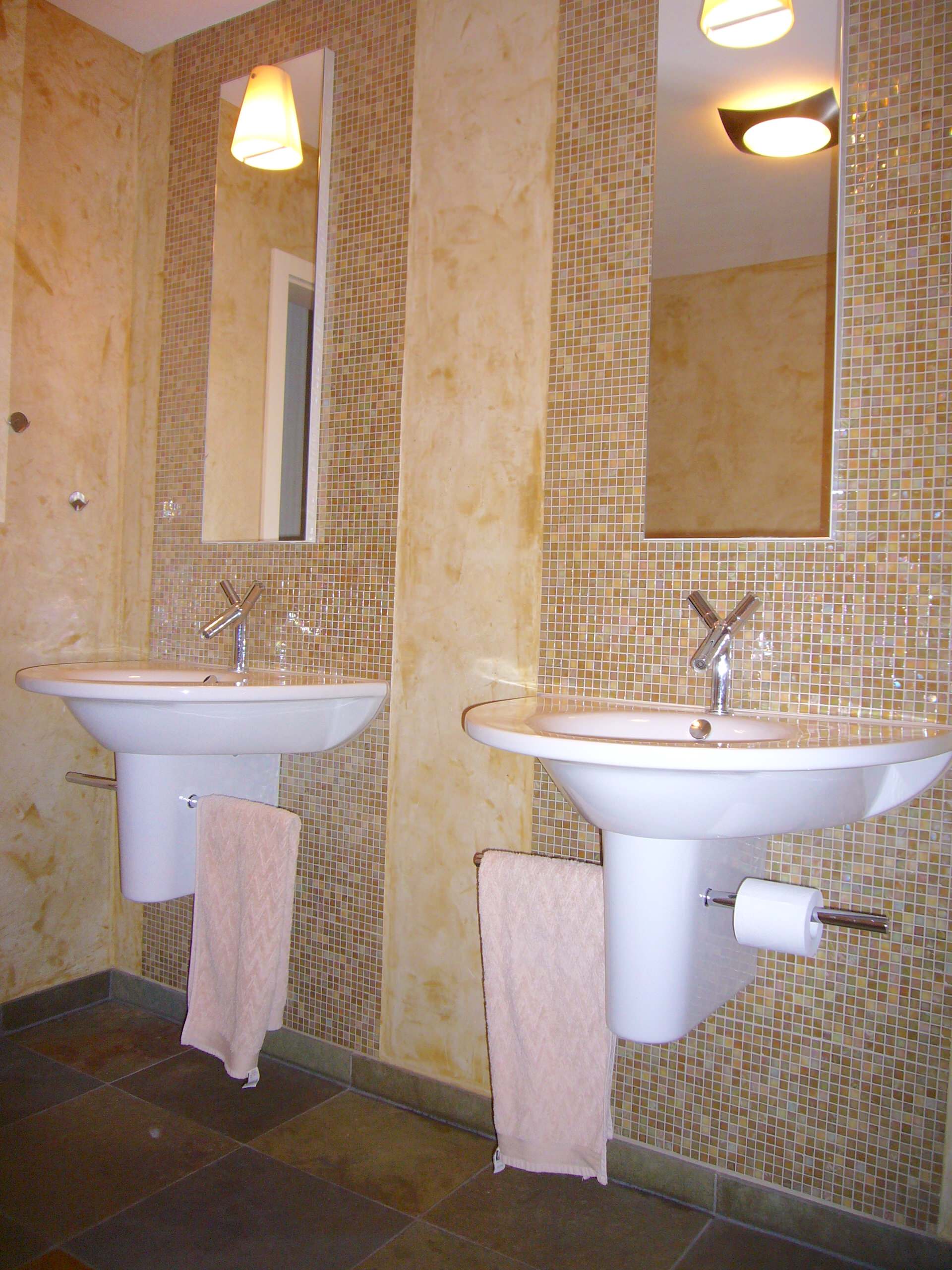 Badezimmer und Gäste-WC
