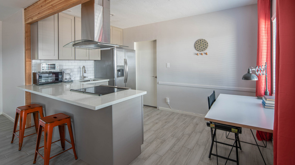 Kitchen - kitchen idea in Phoenix