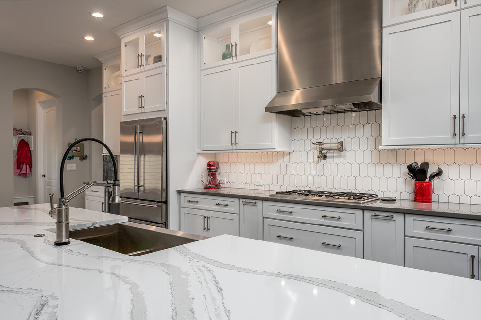 Inspiration for a transitional kitchen remodel in Orlando