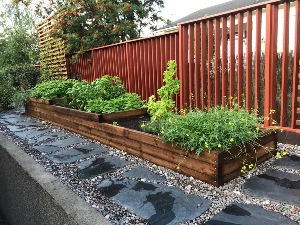 гравийный сад "История на склоне"