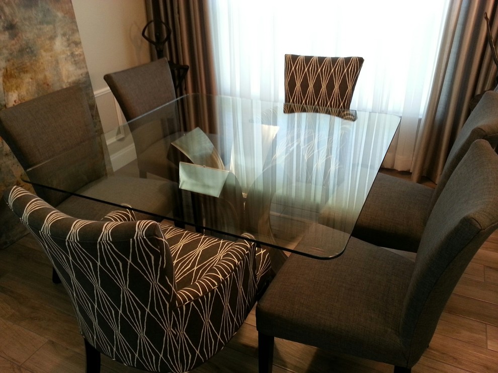 Home design - transitional home design idea in Miami
