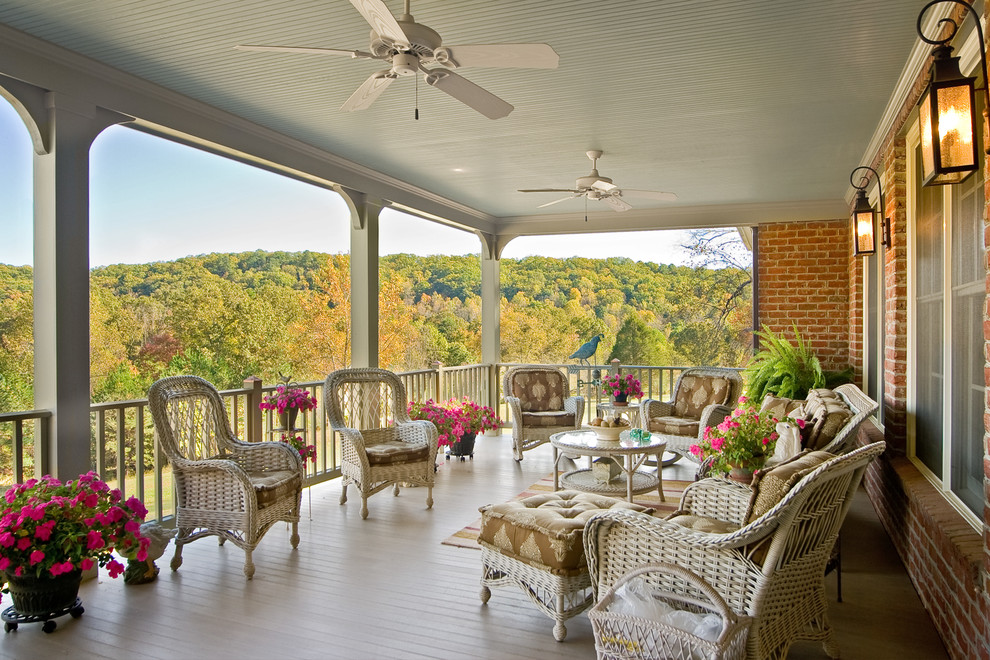 This is an example of a traditional verandah in Richmond.