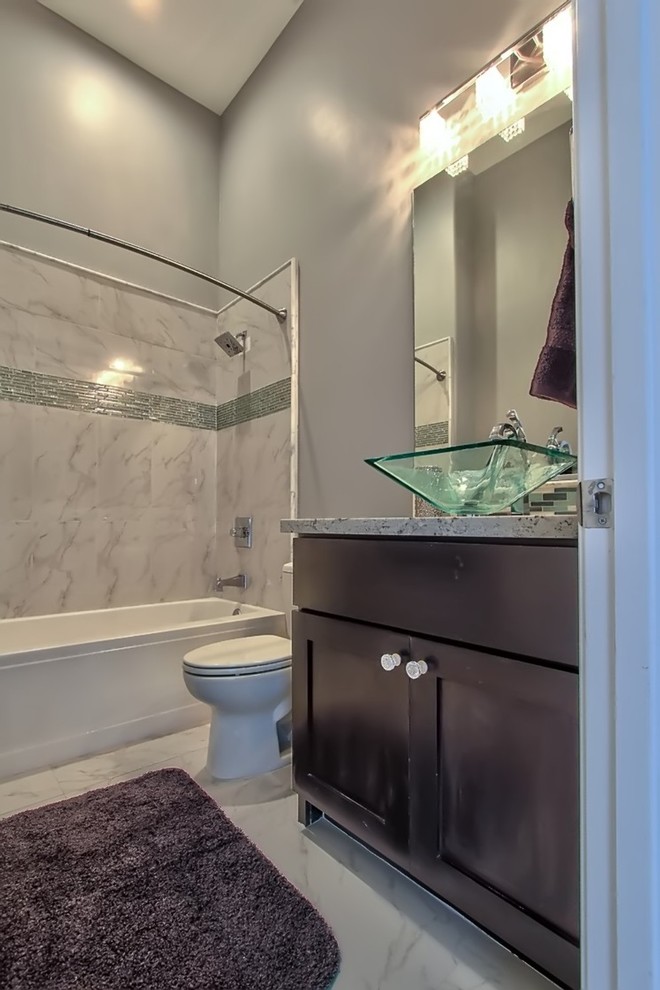 Bathroom - transitional bathroom idea in Phoenix