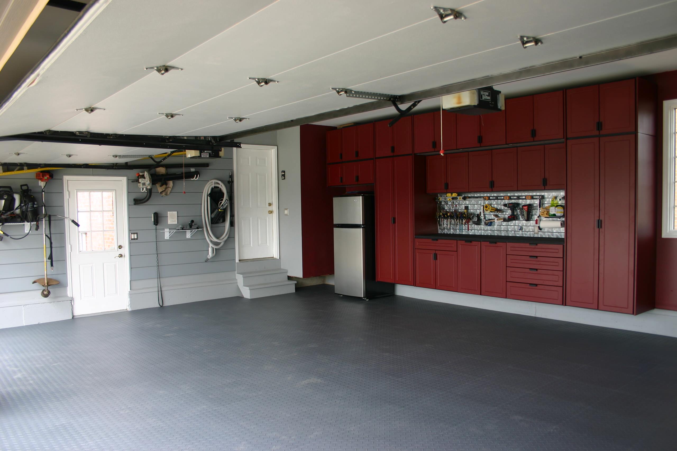 Custom Garage Cabinets | Garage Living, image size:2560x1706