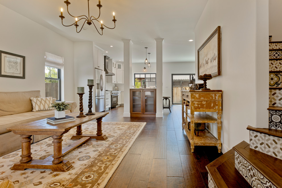 Home design - transitional home design idea
