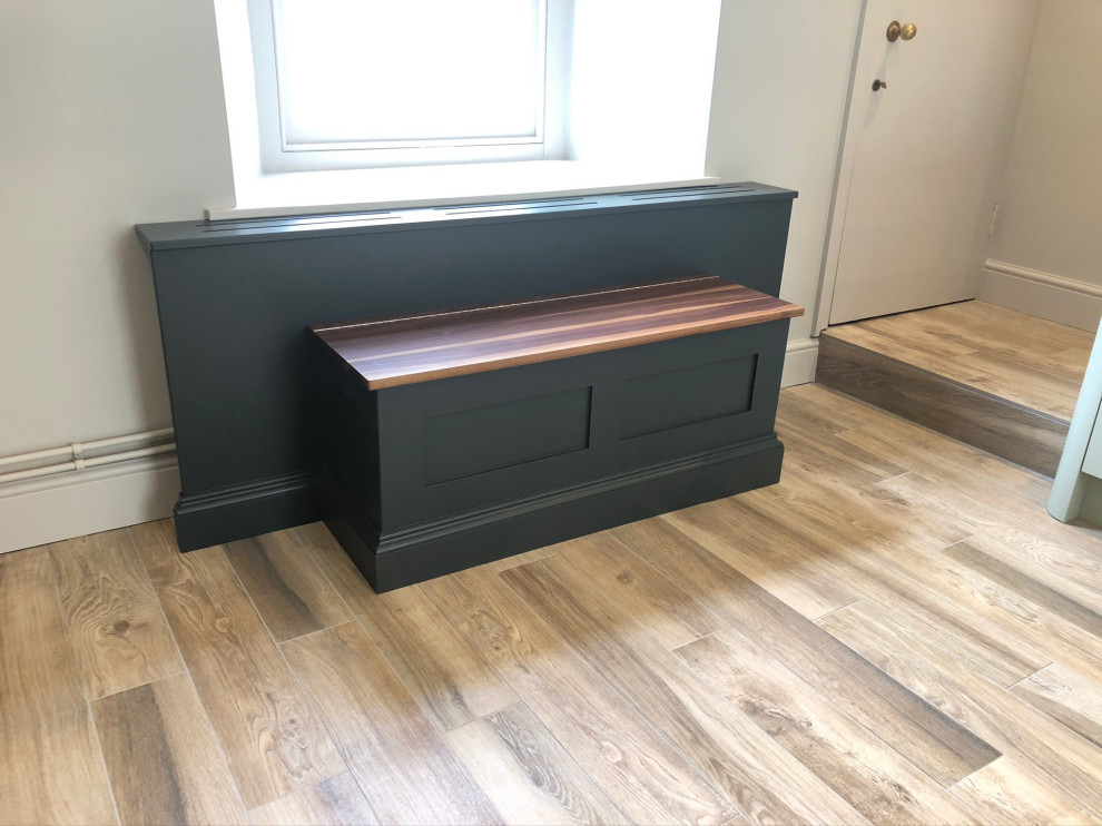 Cloak room and utility room