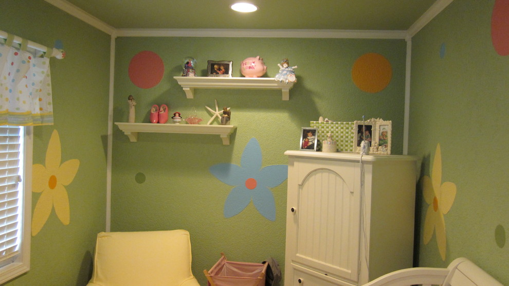 Inspiration for a traditional kids' room in Louisville.