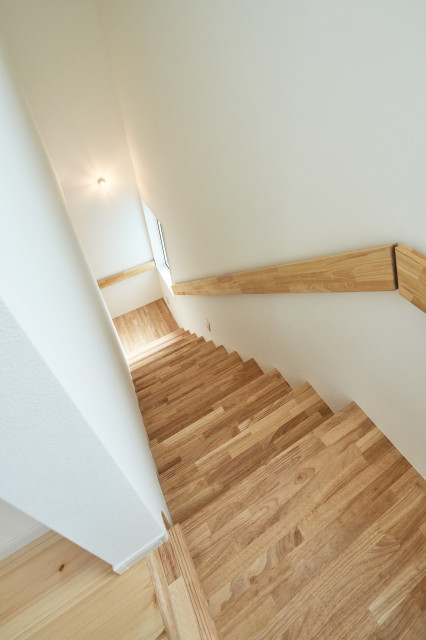 階段 scandinave-escalier